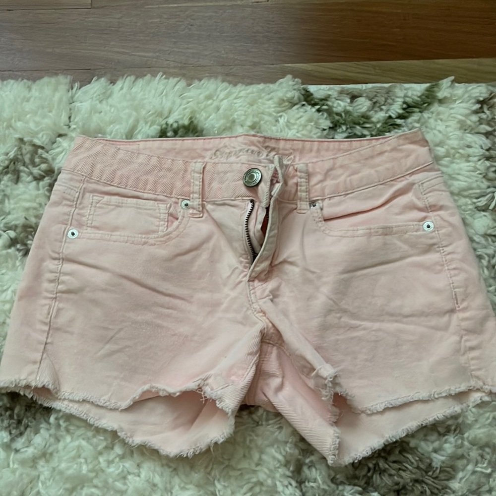 American Eagle Outfitters pink shorts